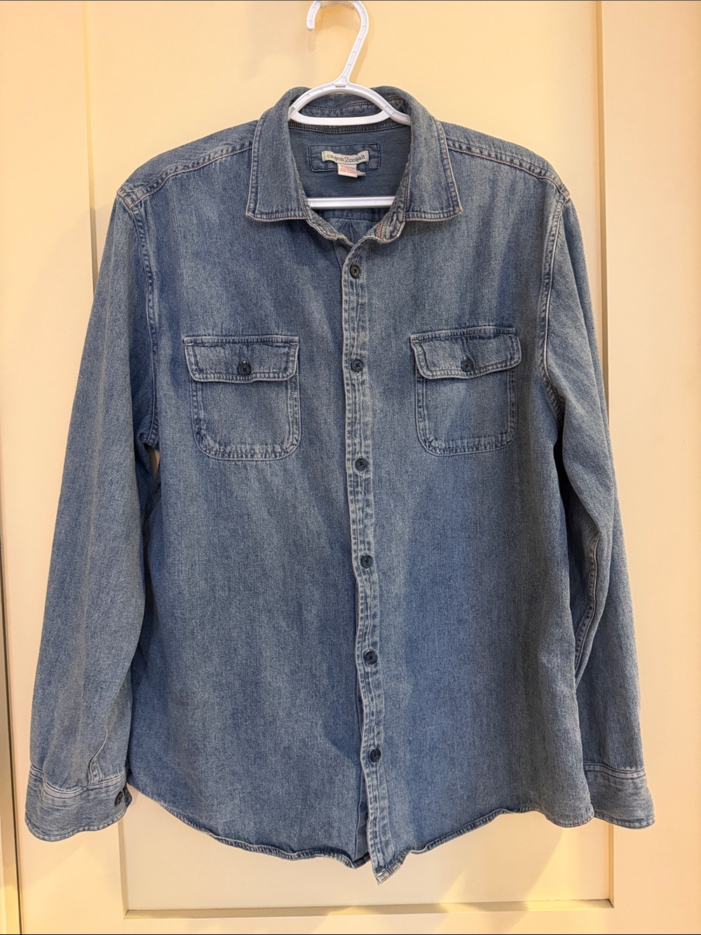 Carbon2Cobalt Light Blue Denim Button-Down Shirt - Casual Chest Pocket Style